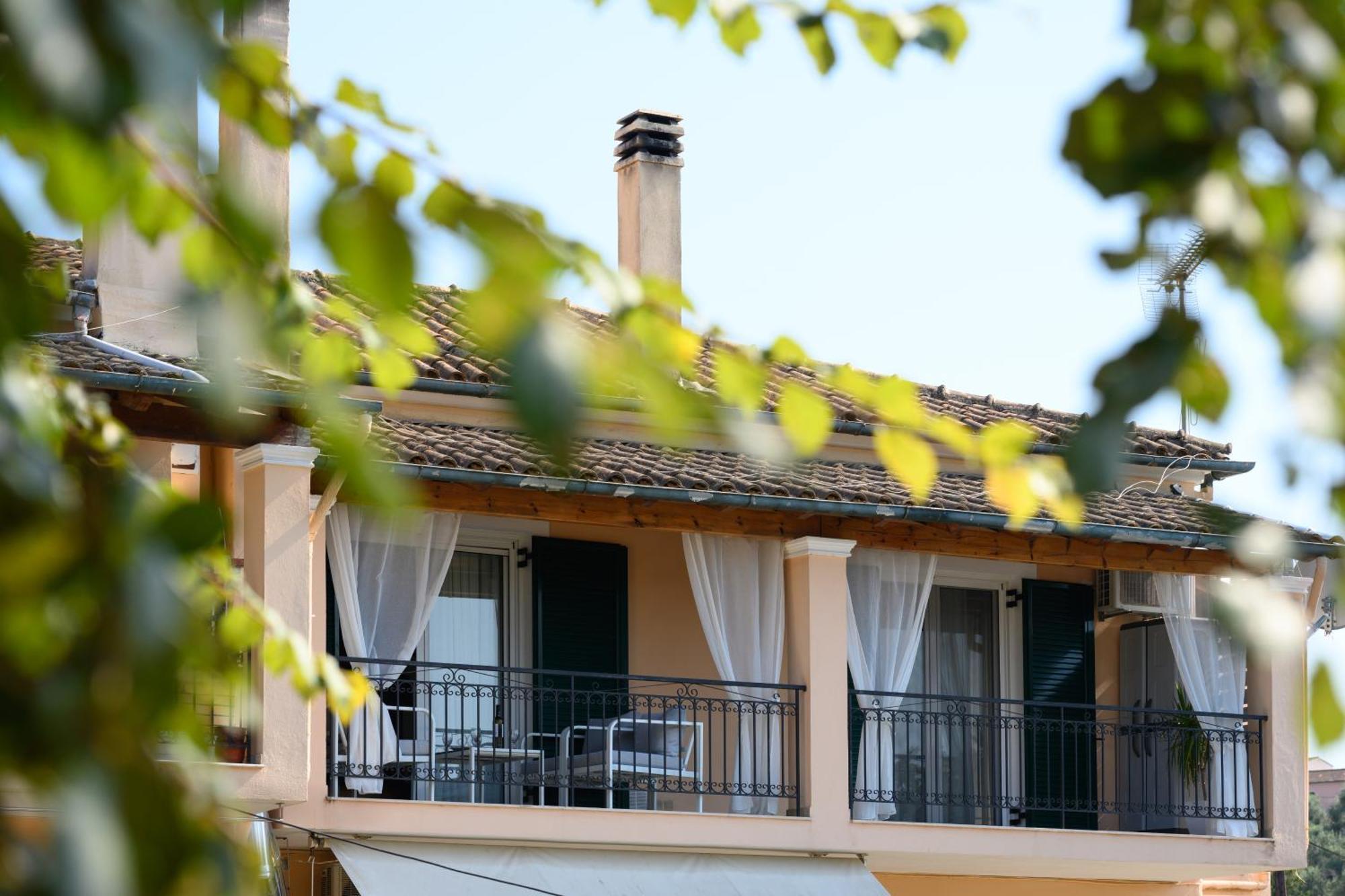 Xenia'S Apartments In Alepou Corfu  Exterior photo