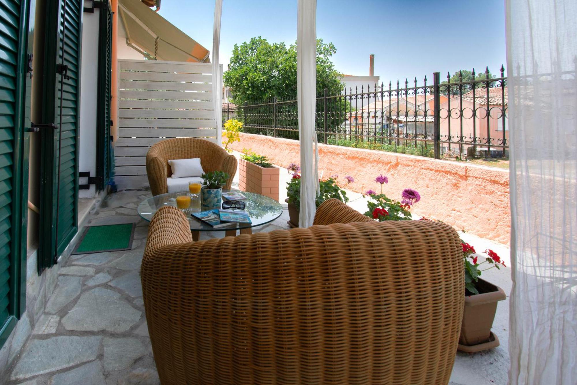 Xenia'S Apartments In Alepou Corfu  Exterior photo